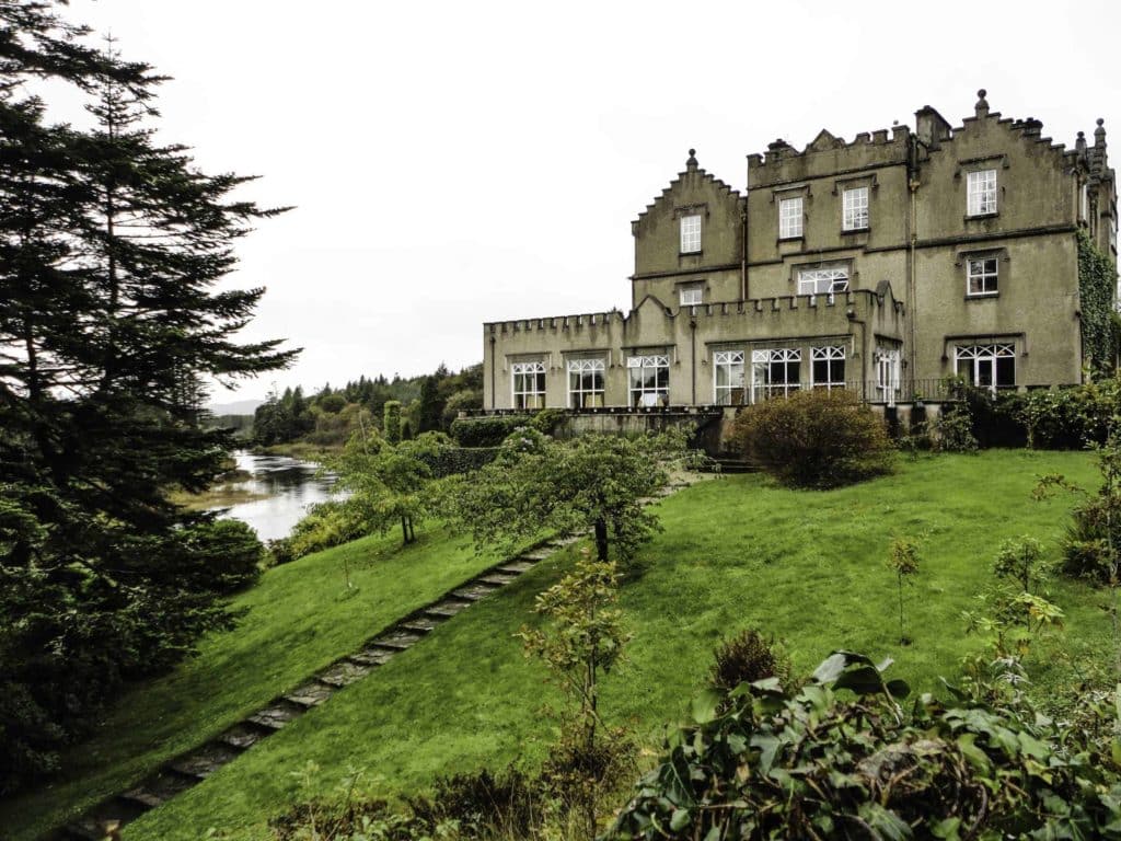 9 Affordable Castle Hotels in Ireland - Eat Sleep Breathe Travel